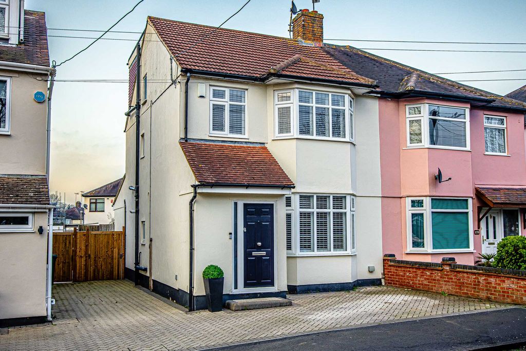 Property photo 1 of 29