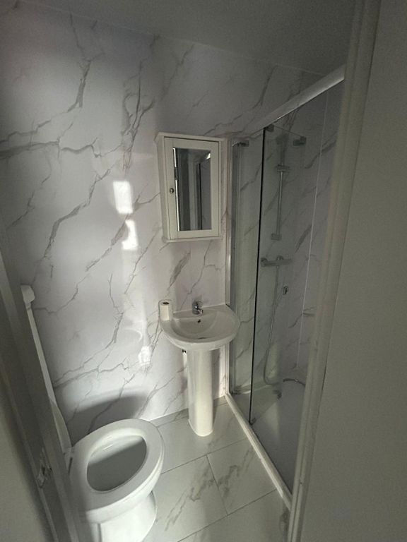 Property photo 2 of 3