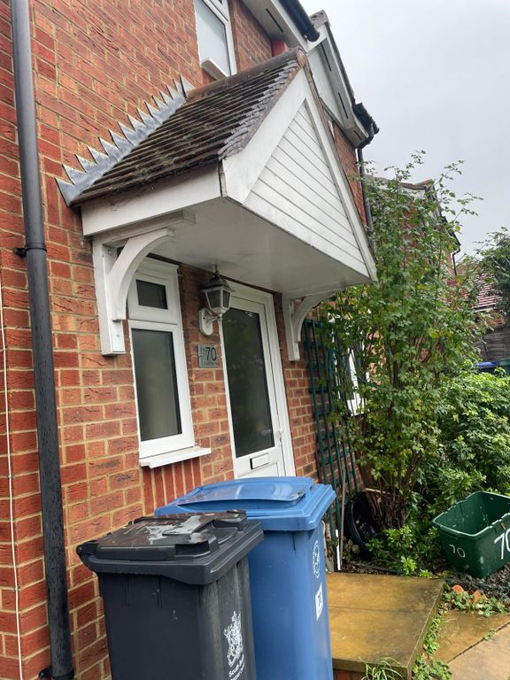 Property photo 1 of 11 Front