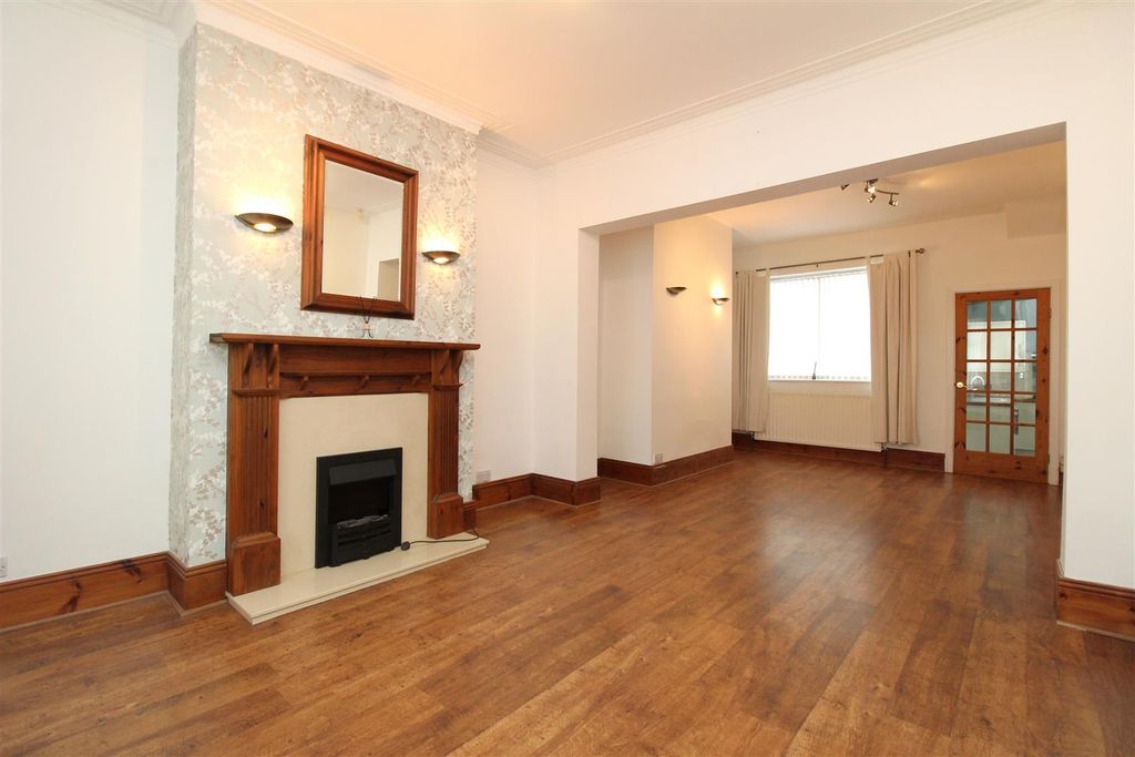 Property photo 3 of 14 Img_8446.Jpg