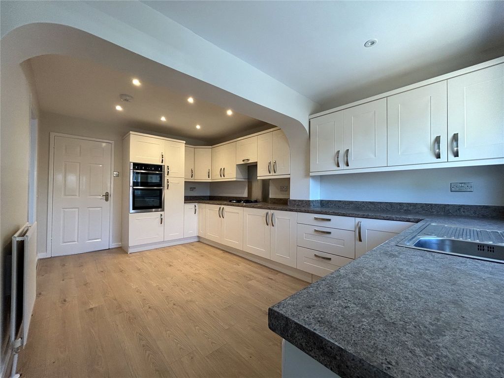 Property photo 3 of 13 Picture No. 04