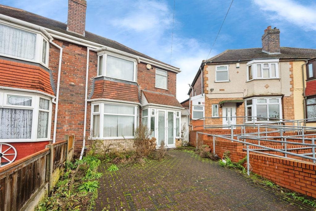 Property photo 1 of 21