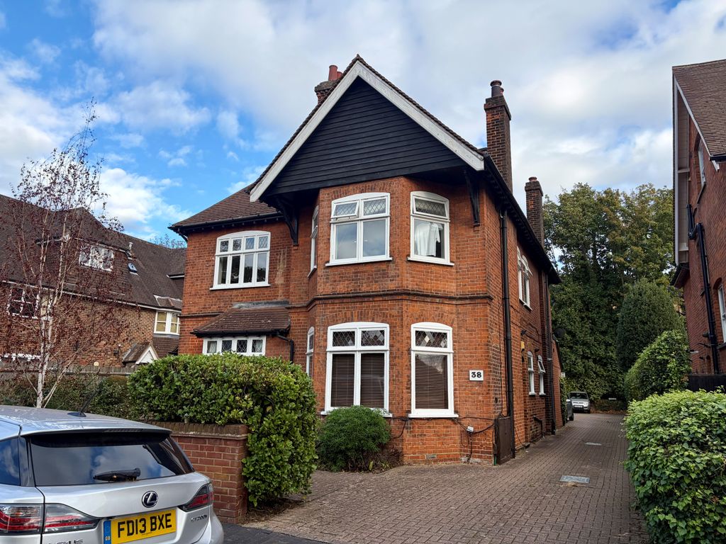 Property photo 1 of 8