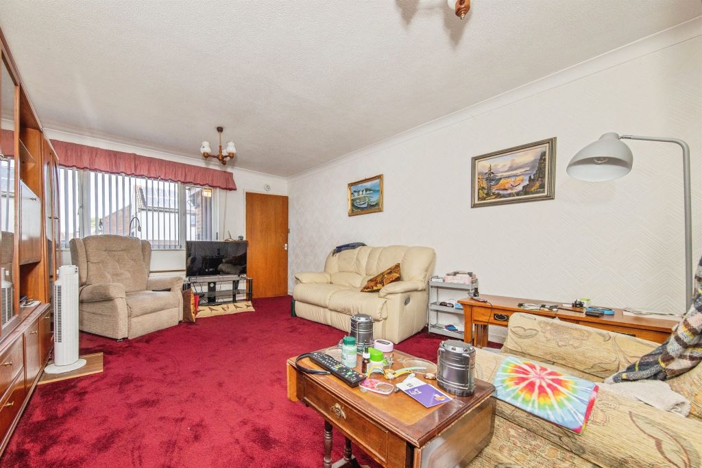 Property photo 2 of 16