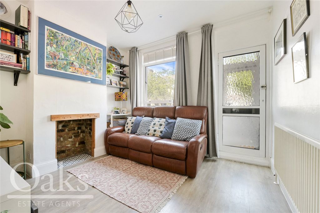 Property photo 3 of 11 Picture No. 11