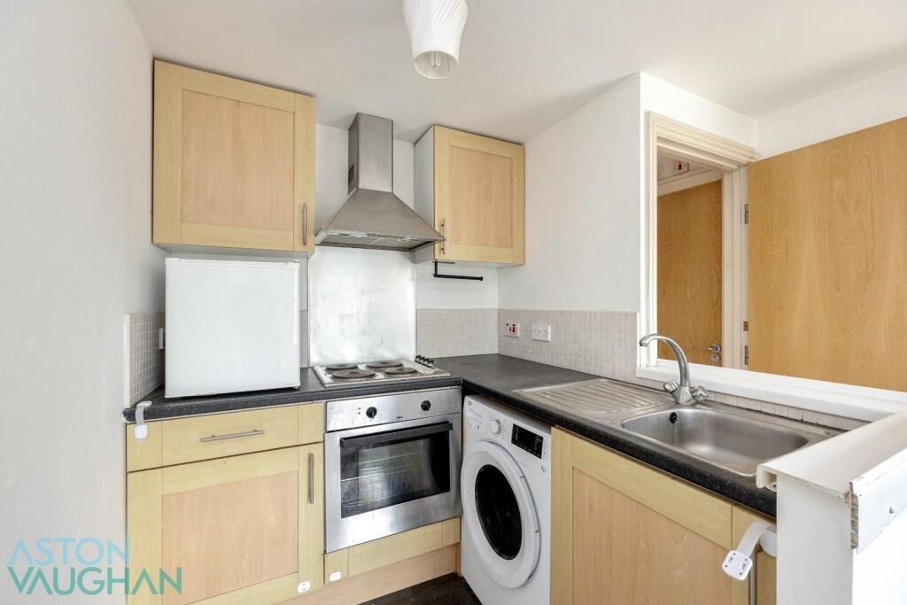 Property photo 3 of 12 4551193