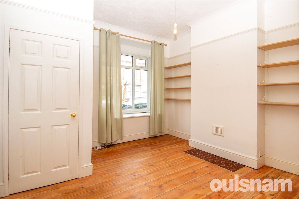 Property photo 2 of 11 Picture No. 01