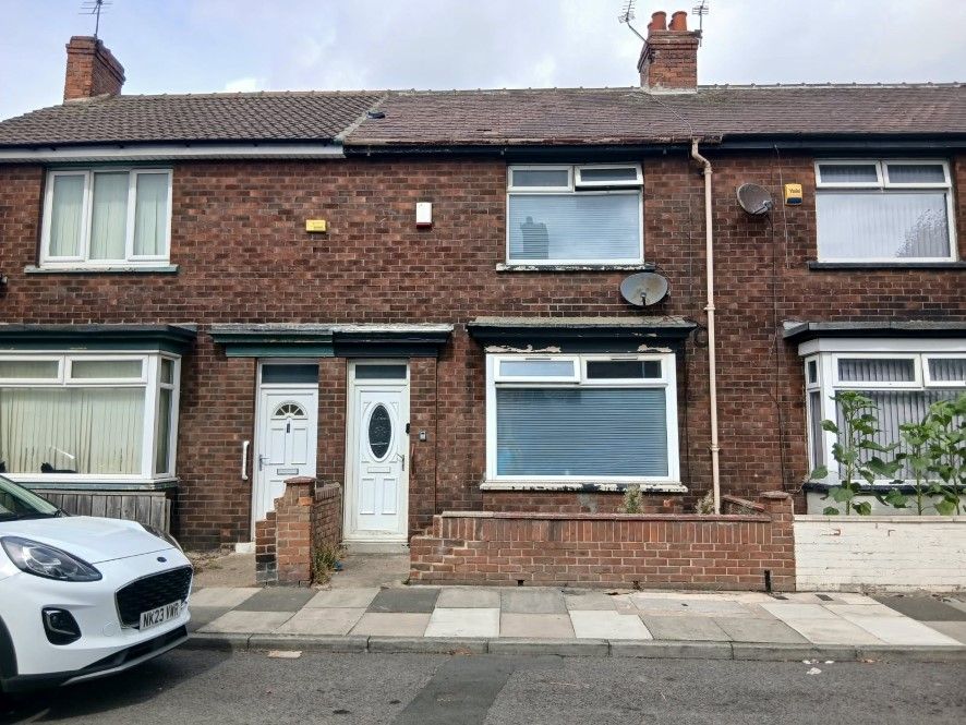 Property photo 1 of 2