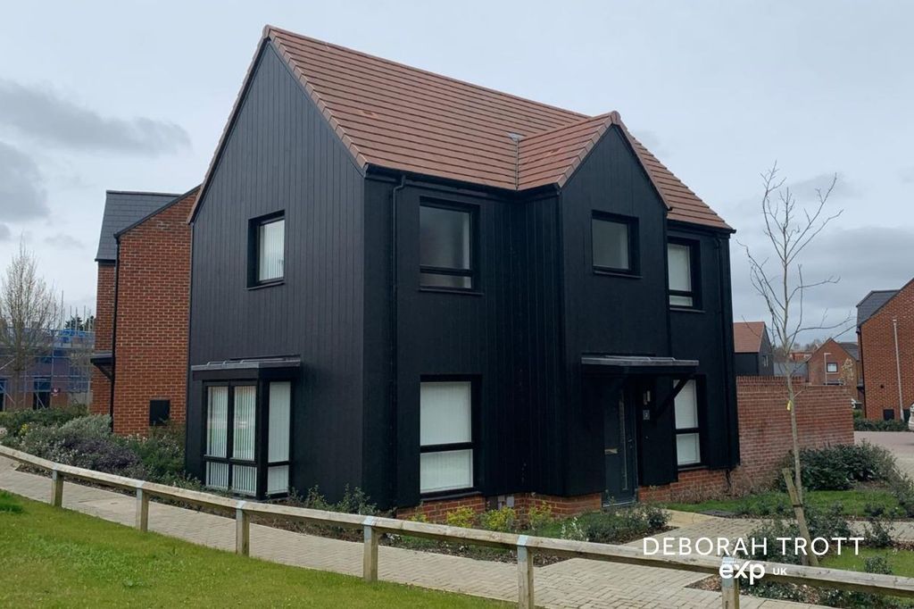 Property photo 1 of 22