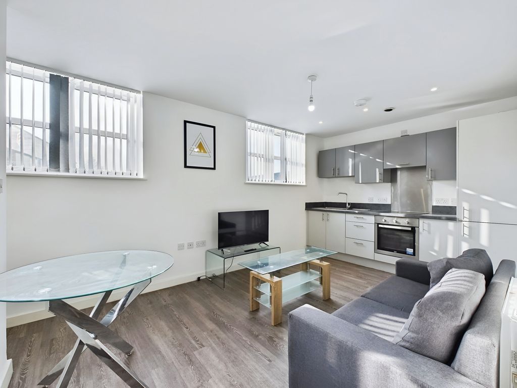 Property photo 2 of 8