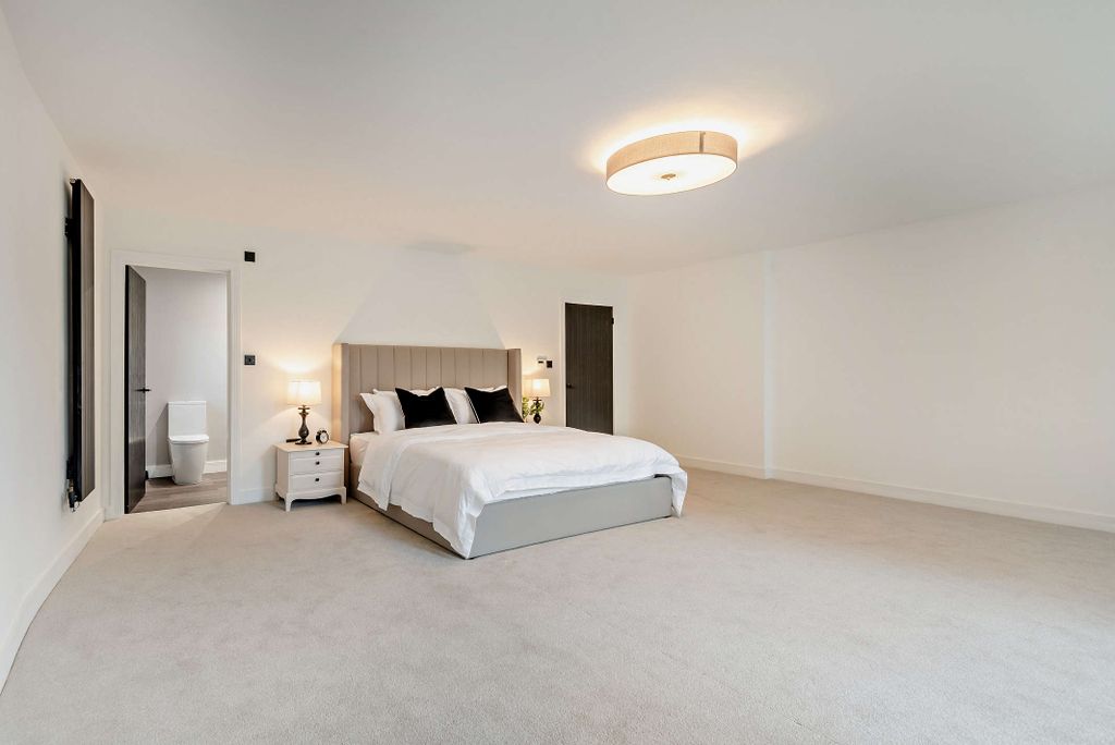 Additional image 4 of 3 bed detached house for saleRyelands Road, Leominster HR6