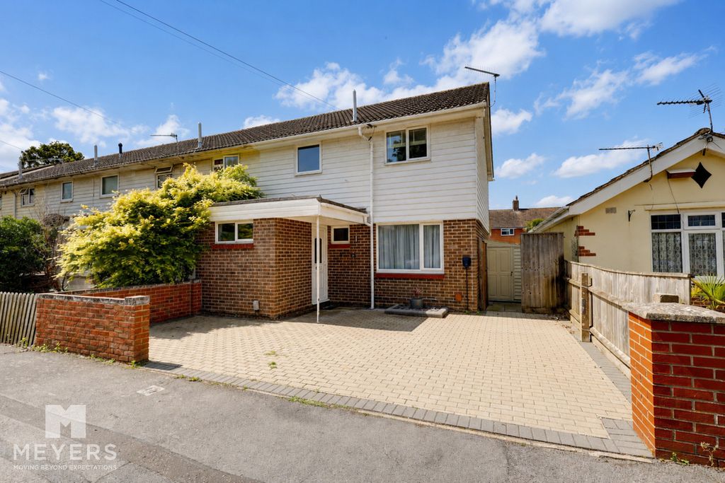 Property photo 1 of 30