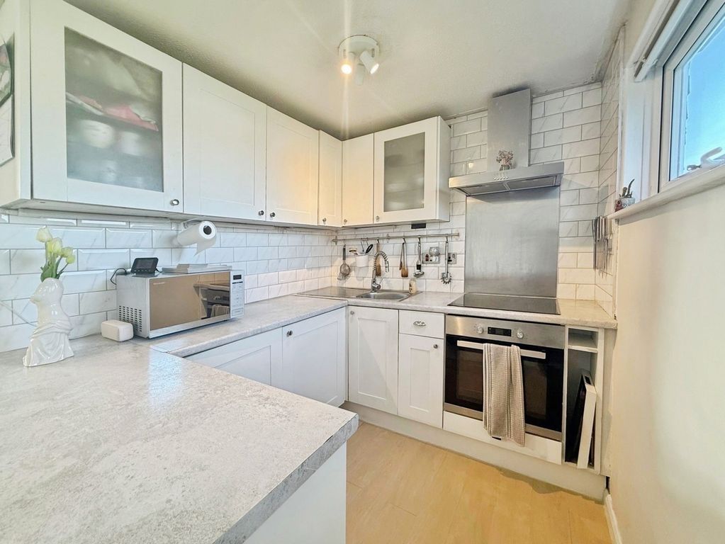 Property photo 2 of 14 Pbox-Img.Jpg