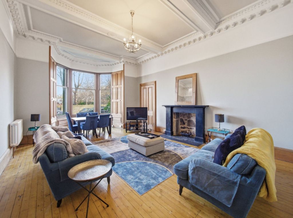 Property photo 3 of 44 Photo 3