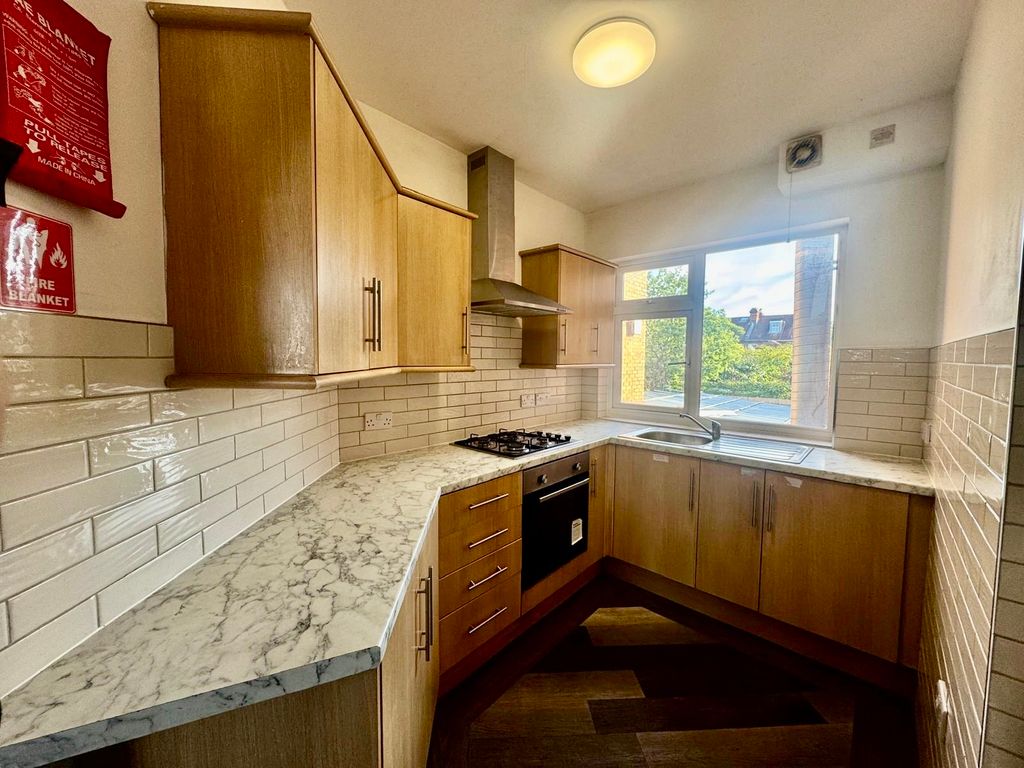 Property photo 1 of 13 Image