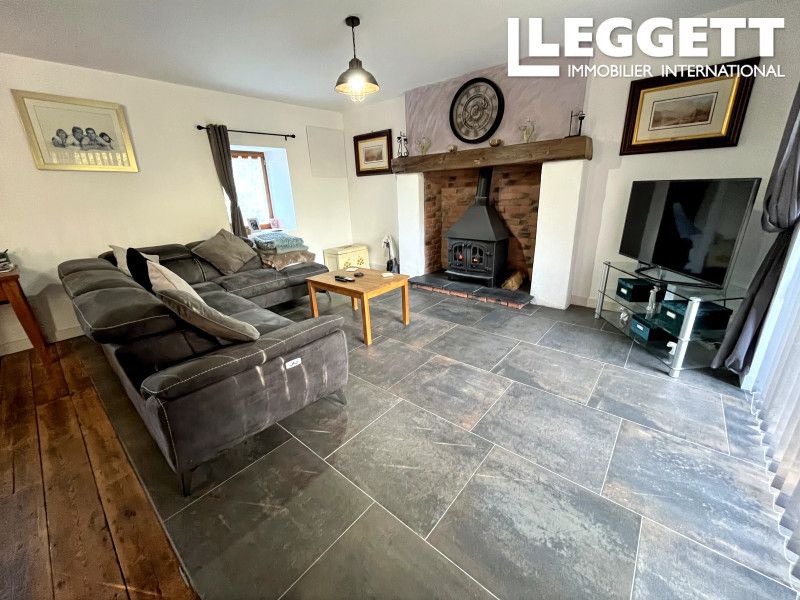 Property photo 3 of 10