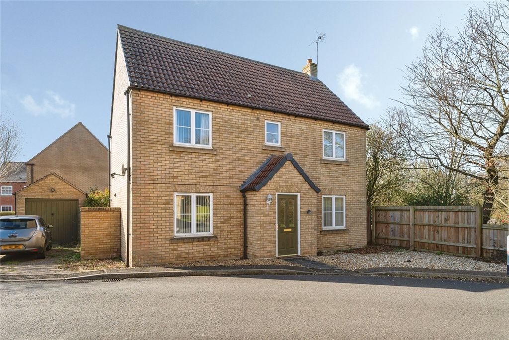 Property photo 2 of 36 Picture No. 20