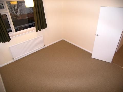 Property photo 3 of 6 Photo 03