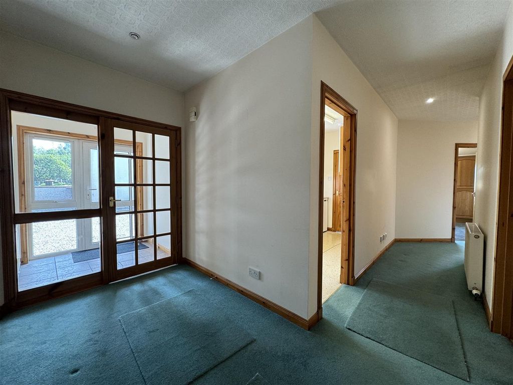 Property photo 3 of 28 Hallway 1.Jpg