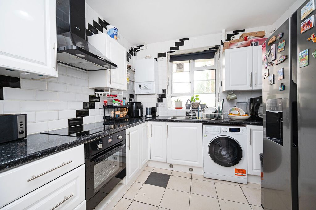 Property photo 2 of 13