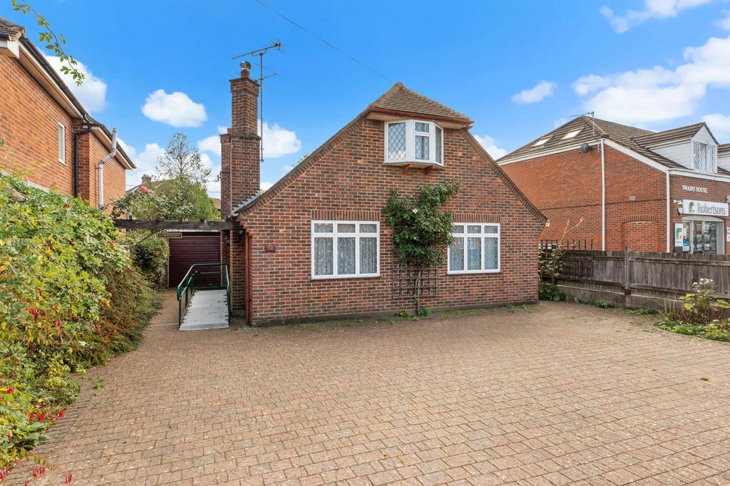 Property photo 1 of 14