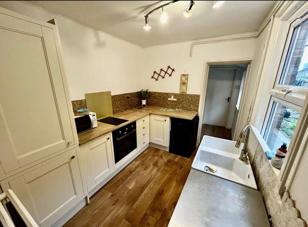 Property photo 3 of 13 Img_8025