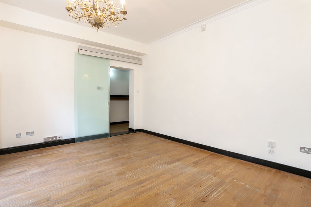 Property photo 3 of 13 3
