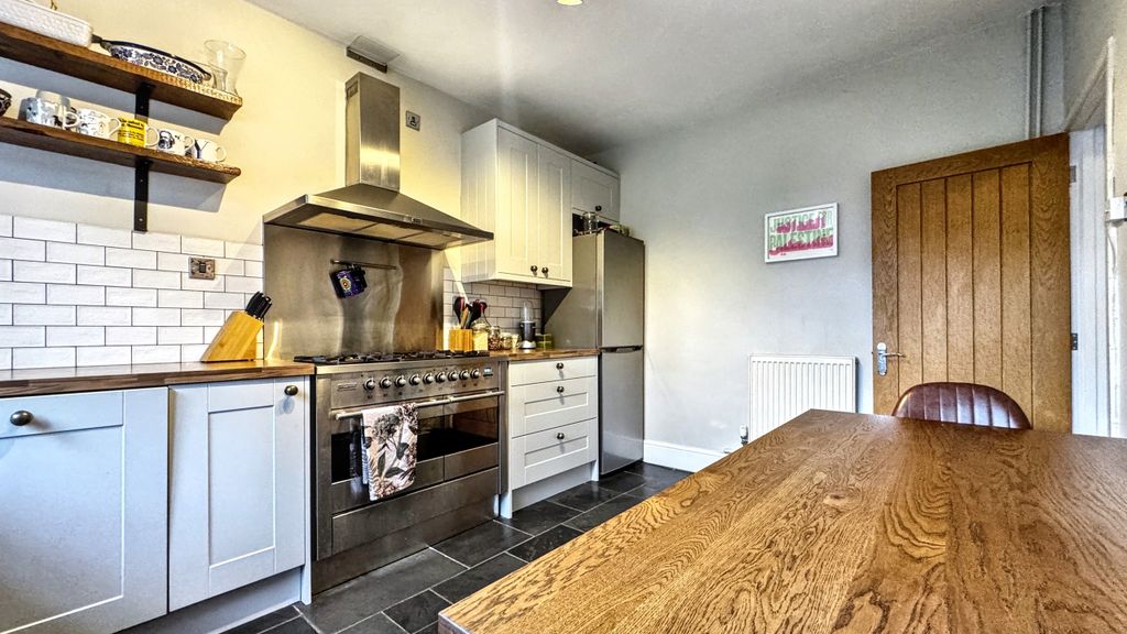 Property photo 3 of 17 Img_7050.Jpeg