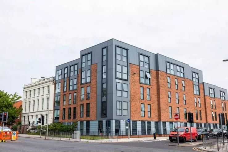 Property photo 1 of 1 Parliament Place Exterior 2023.Jpg