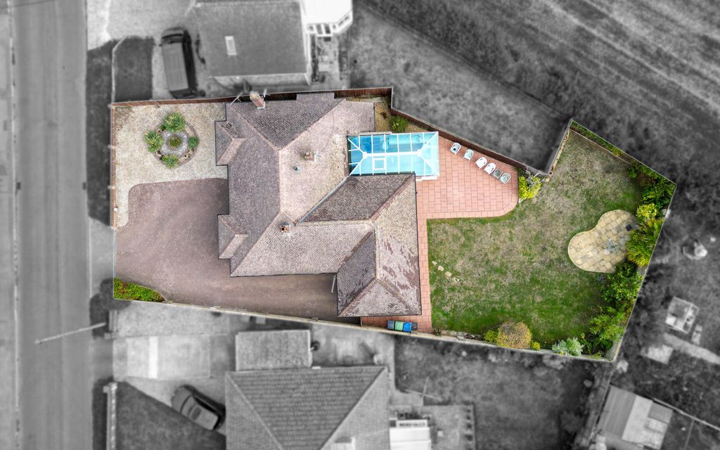 Property photo 3 of 19 Dji_0329-Edit.Jpg