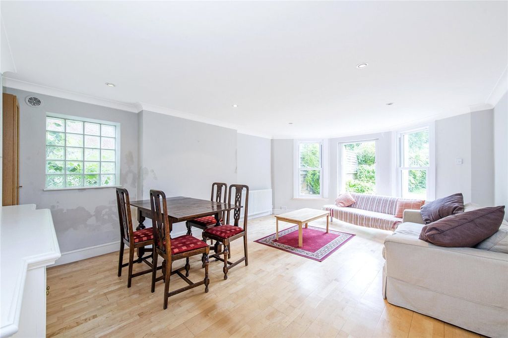 Property photo 1 of 10 Picture No. 04