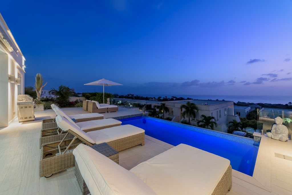 Property photo 3 of 23