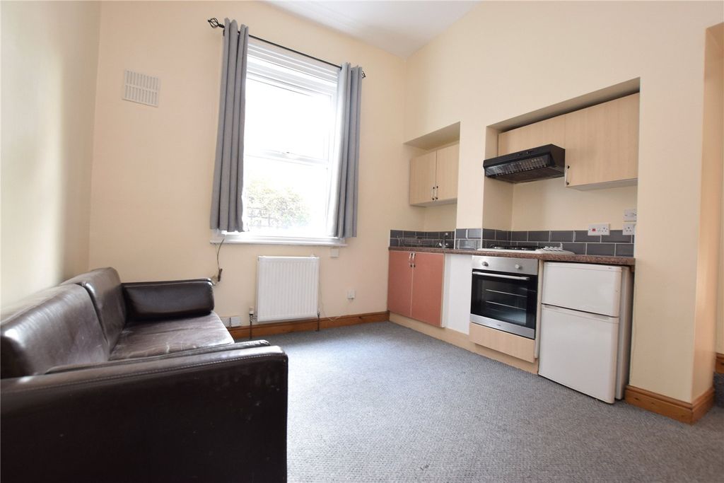 Property photo 3 of 7 Picture No. 17