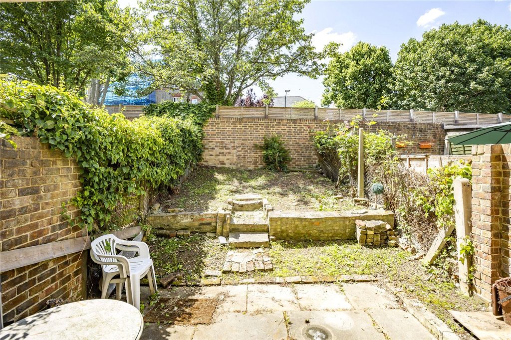 Property photo 3 of 10 Picture No. 22