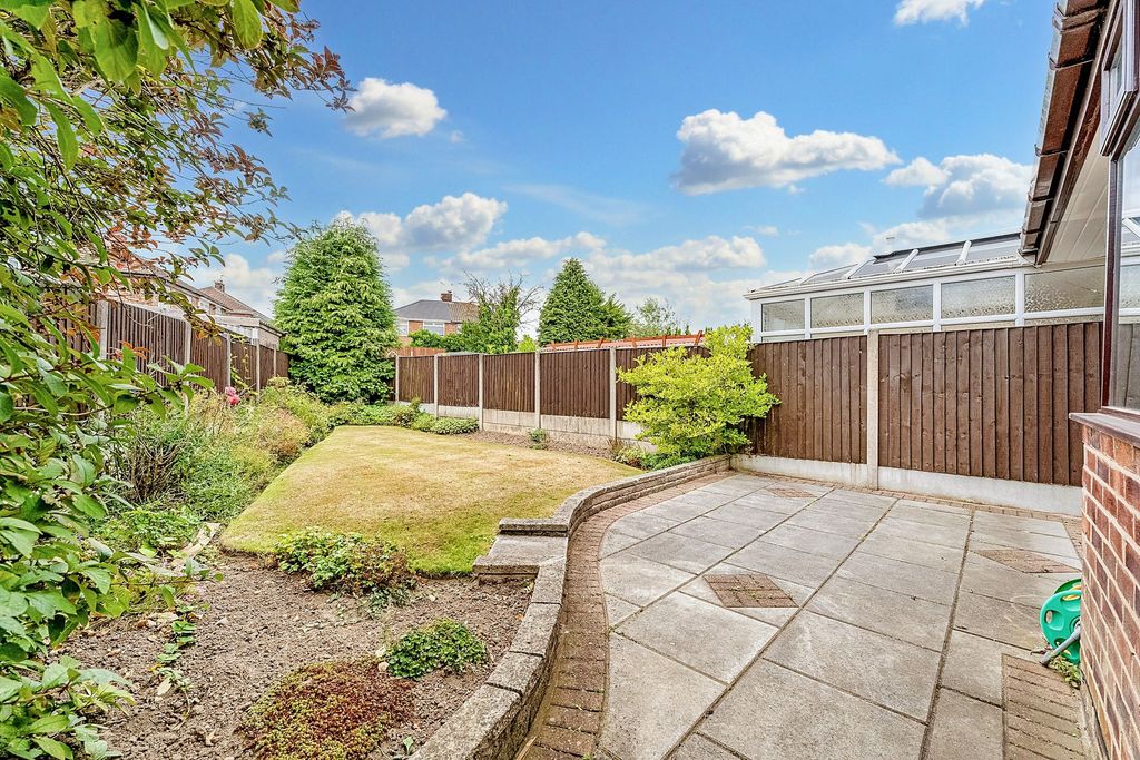 Property photo 2 of 23