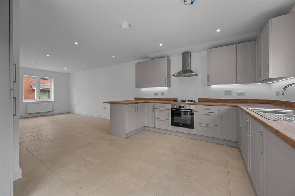 Property photo 2 of 23 Plot54-Cedarweb18.Jpg