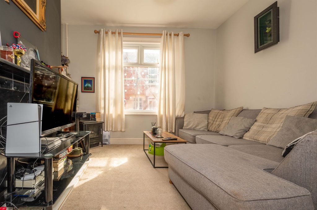 Property photo 2 of 6