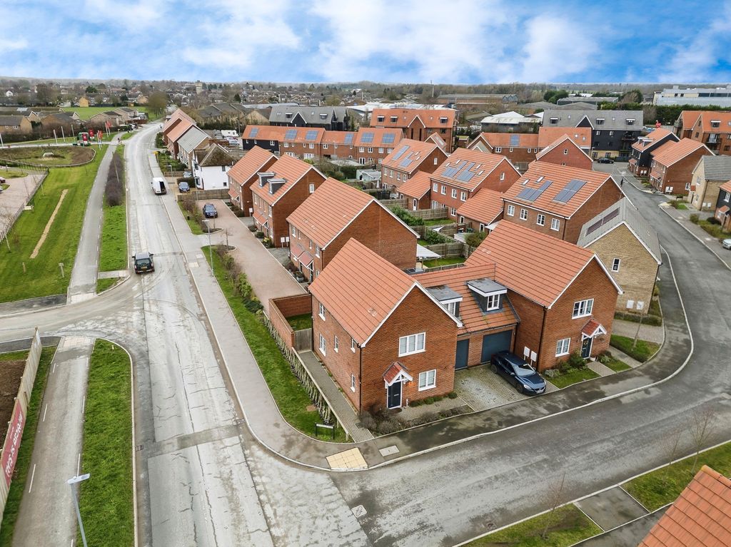 Property photo 2 of 16 Pbox-Img.Jpg