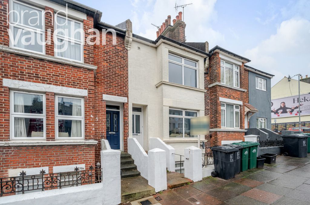 Property photo 1 of 10 External
