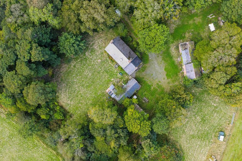 Property photo 3 of 8 Aerial