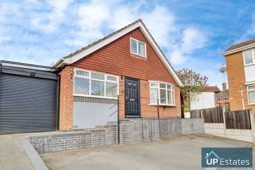 Property photo 1 of 20 Front Aspect