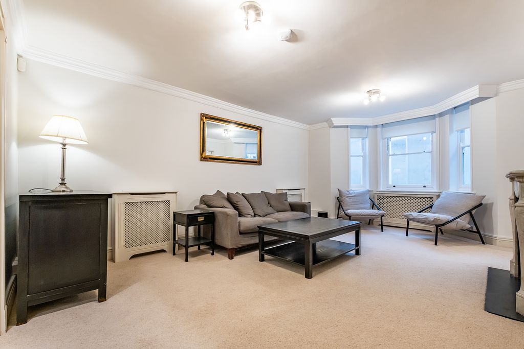 Property photo 2 of 25