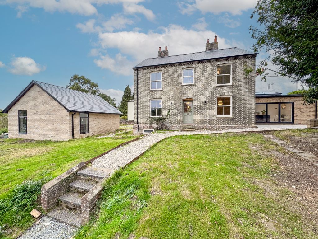 Property photo 1 of 38 Img_5677