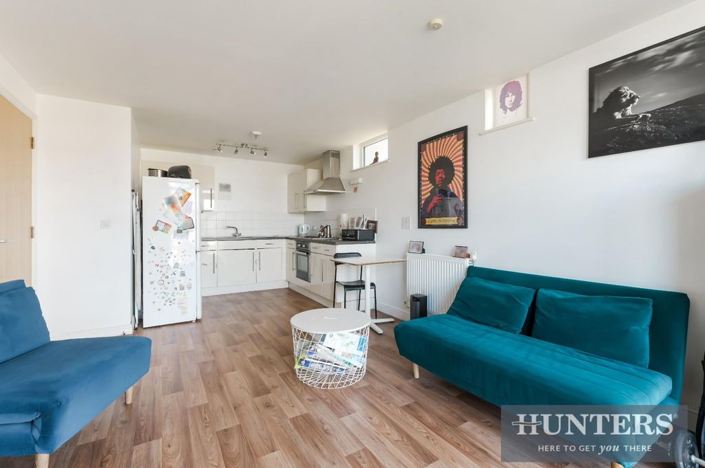 Property photo 2 of 11 Brownell Place 16.Jpg