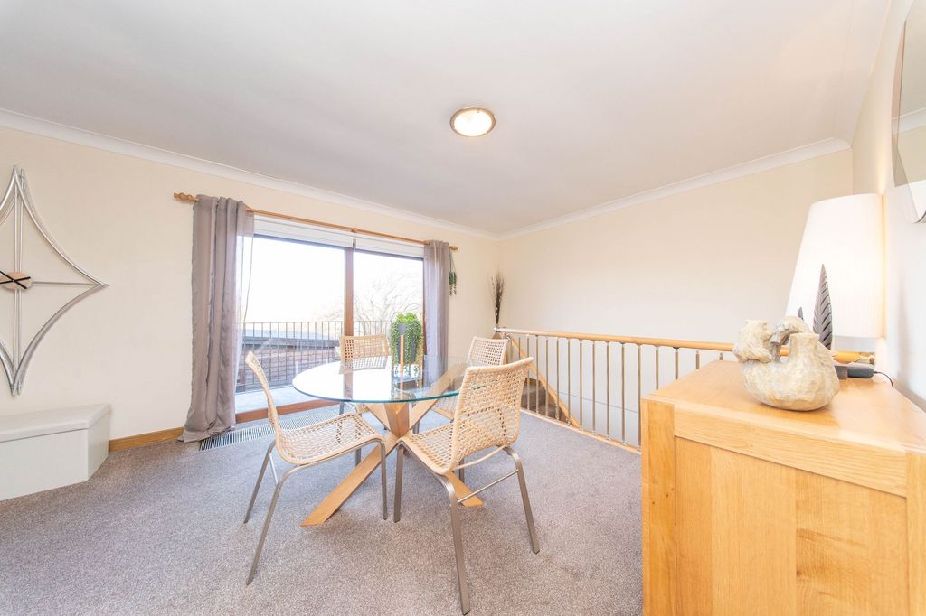 Additional image 27 of 4 bed villa for saleJamphlars Road, Cardenden, Lochgelly KY5