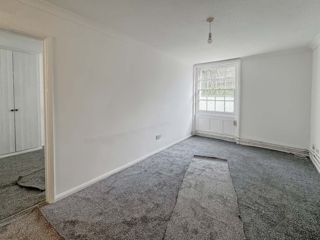 Property photo 2 of 8 Img_7816