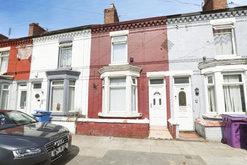 Property photo 2 of 20