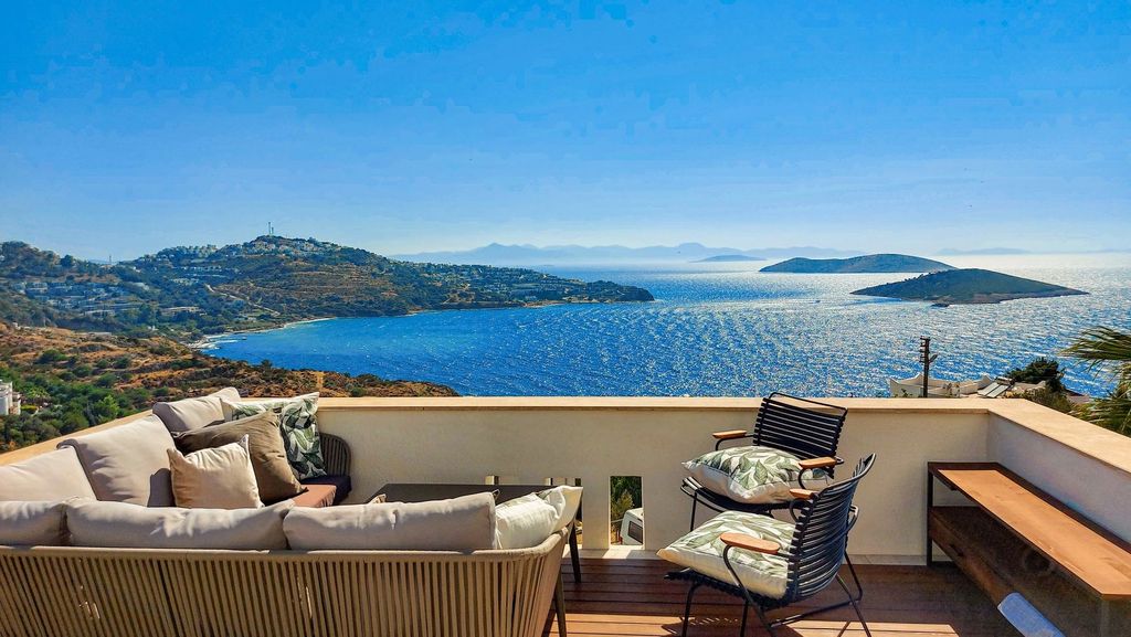 Property photo 1 of 21 An Incredible Sea View Villa For Sale In Yalikavak Â€“ Stunning Panoramic Sea Views From The Villa