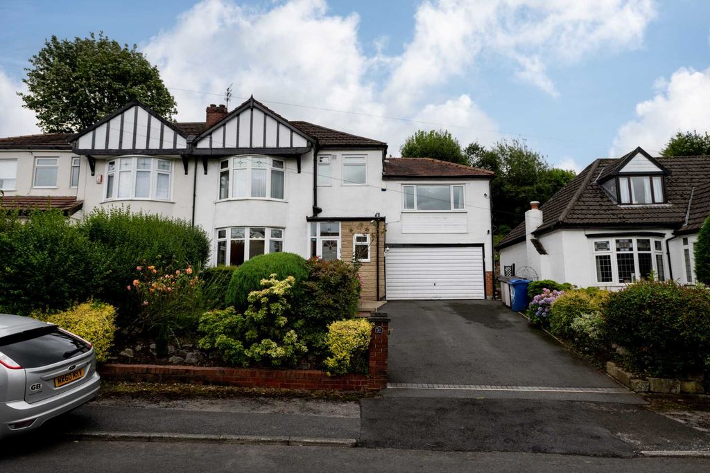 Property photo 1 of 34