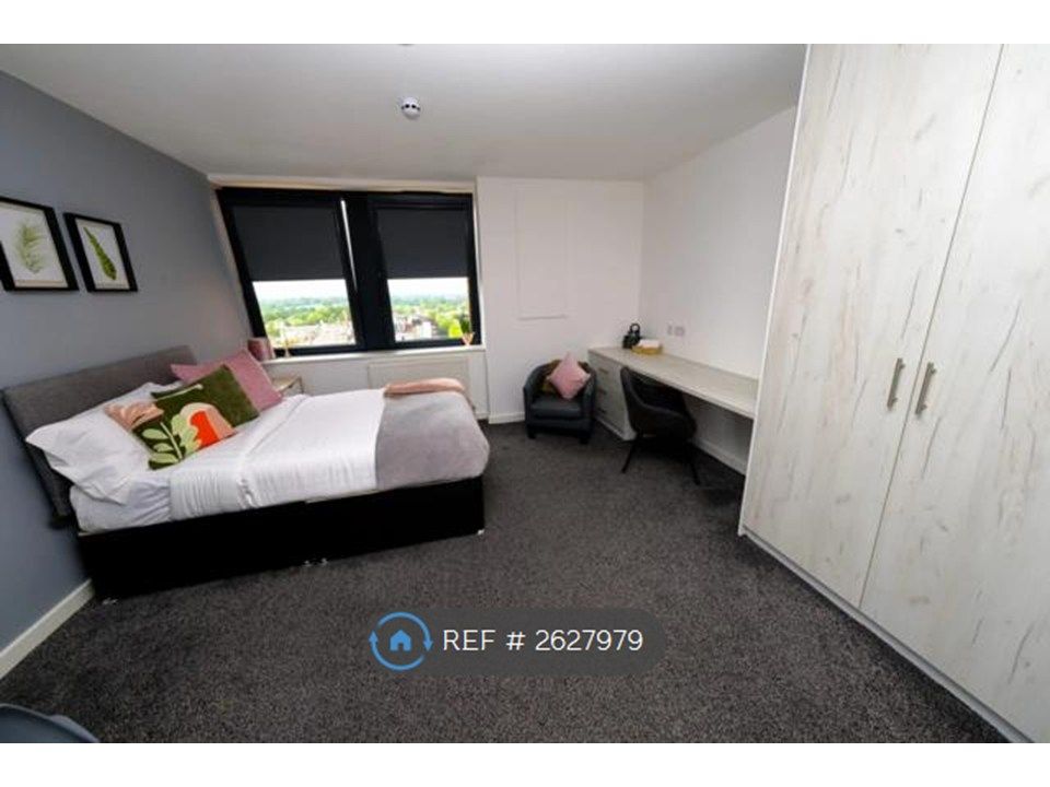 Property photo 1 of 2